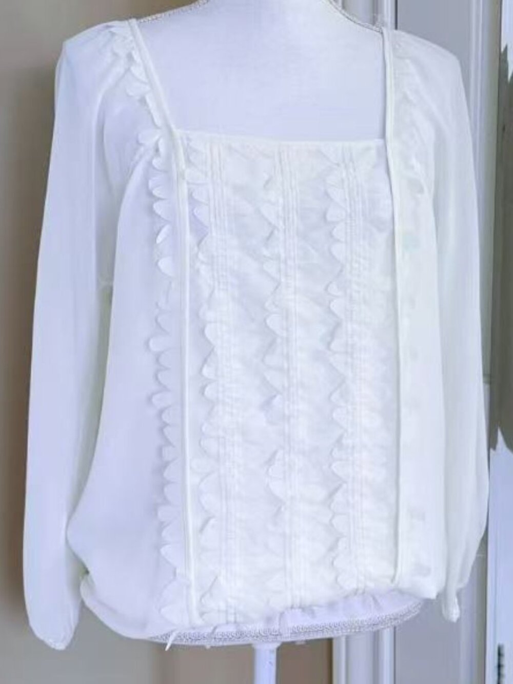 Max Studio romantic, textured, and ruffled white blouses size L